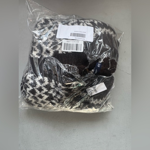 NWT Fuzzy Fair Isle Cardigan Sweater in Brown - Picture 14 of 15